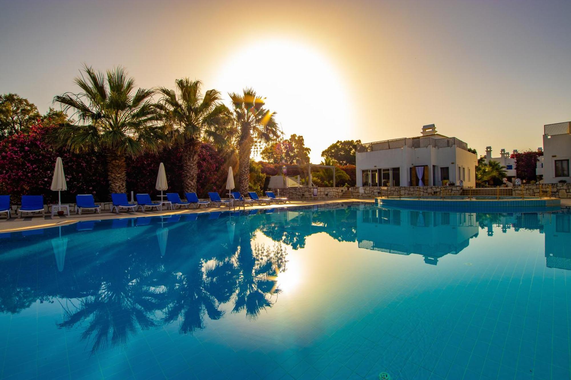 Ladonia Hotels Zemda Guemuesluek 외부 사진
