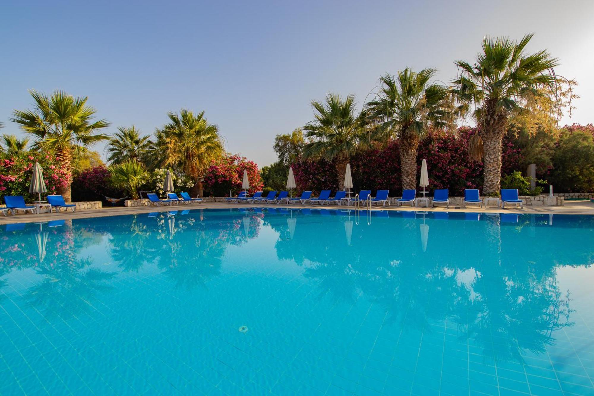 Ladonia Hotels Zemda Guemuesluek 외부 사진